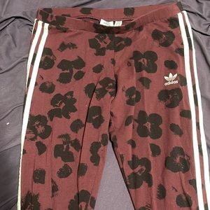 Maroon adidas tights w/ leopard print. Size M